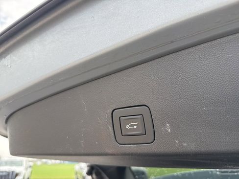 Used 2023 Buick Encore GX Select w/ Sport Touring Package image 10