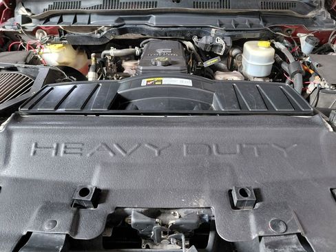 Used 2012 RAM 2500 ST w/ Chrome Appearance Group image 10