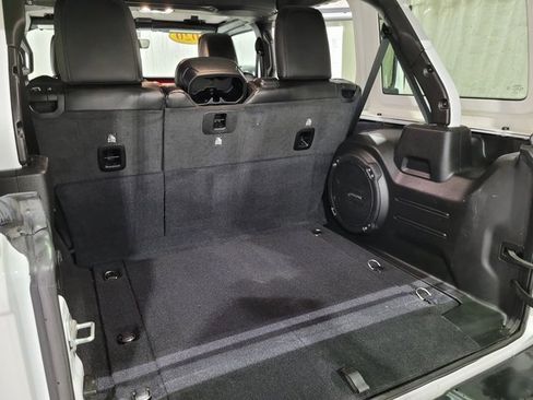 Used 2020 Jeep Wrangler Unlimited Rubicon w/ Dual Top Group image 54