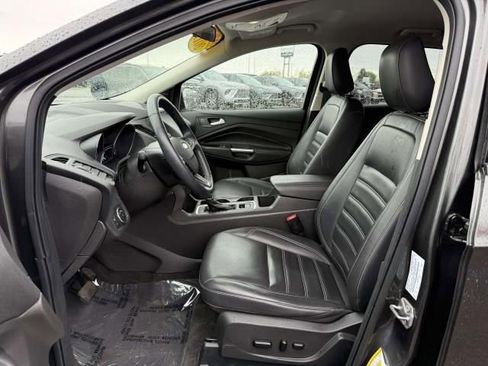 Used 2019 Ford Escape SEL AWD/4WD image 11