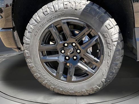 Used 2023 Chevrolet Silverado 1500 Custom Trail Boss w/ LPO, Dark Essentials Package AWD/4WD image 34