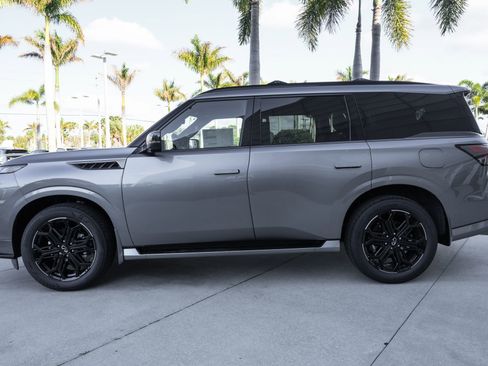 New 2026 INFINITI QX80 4WD w/ Sport Exterior Package image 21