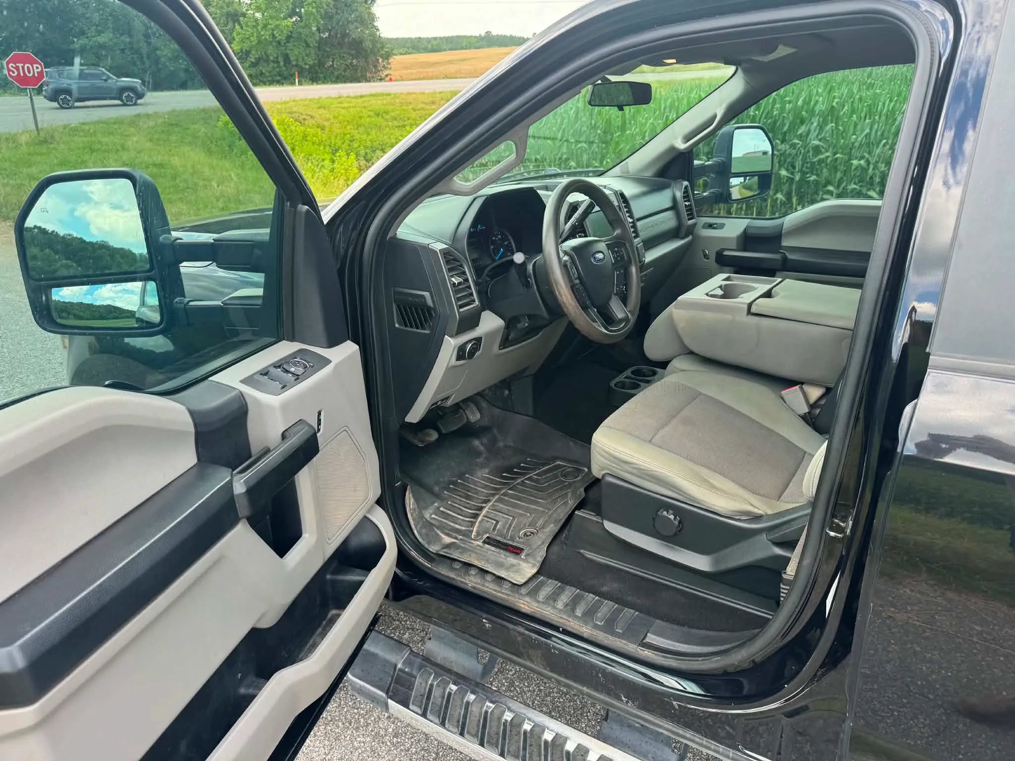 Used 2019 Ford F350 XL w/ STX Appearance Package AWD/4WD image 9