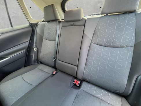 Used 2022 Toyota RAV4 XLE image 22