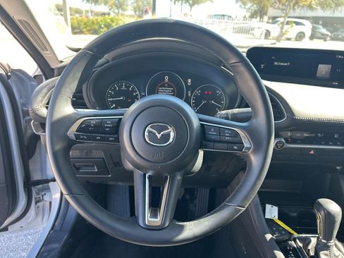 Used 2025 MAZDA MAZDA3 s image 16