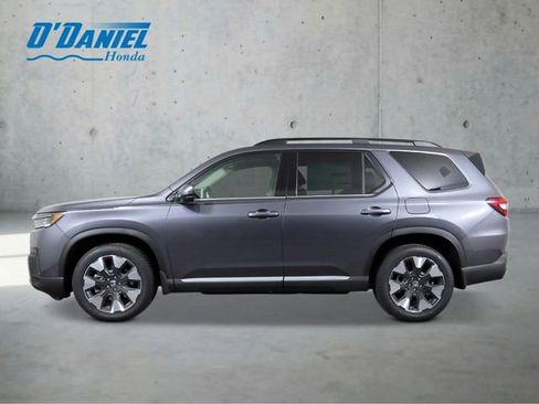 New 2026 Honda Pilot Touring image 2