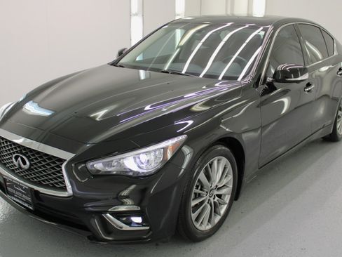 Used 2023 INFINITI Q50 Luxe w/ Cargo Package image 4