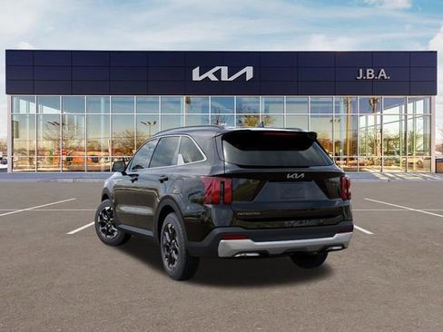 New 2026 Kia Sorento S FWD image 4
