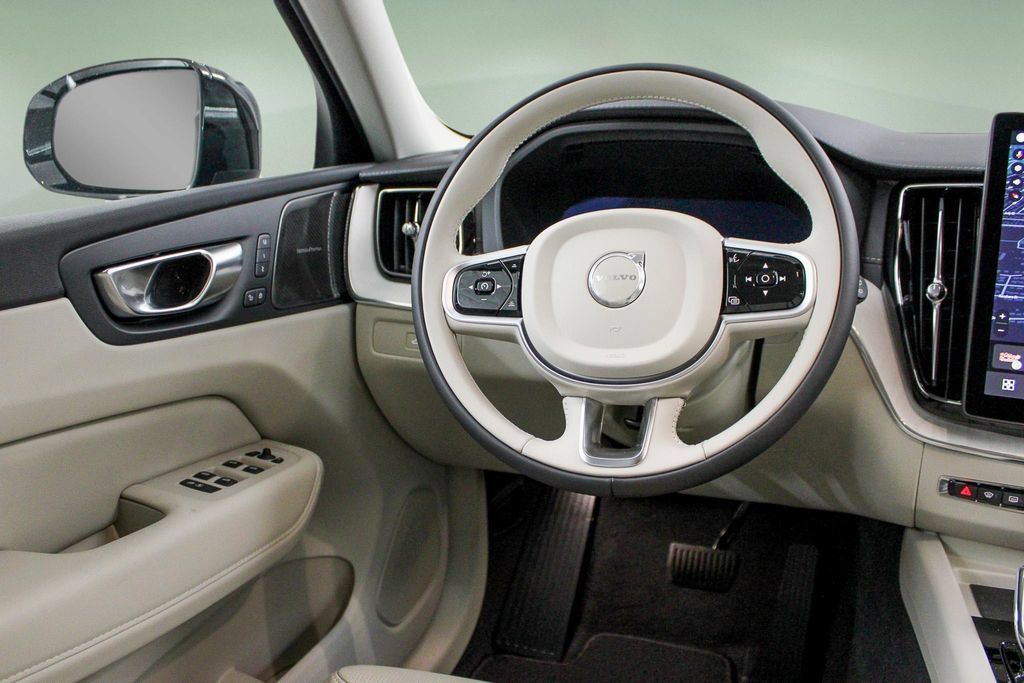 Certified 2026 Volvo XC60 B5 Ultra w/ Protection Package Premier AWD/4WD image 22