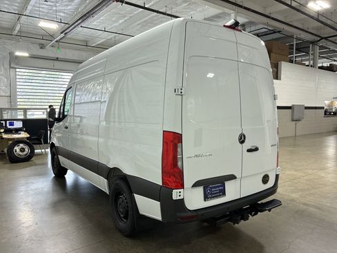 New 2025 Mercedes-Benz Sprinter 2500 image 4