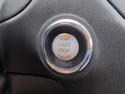 Used 2020 Nissan Pathfinder SL w/ Cargo Package FWD image 31