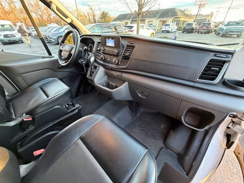 Used 2020 Ford Transit 150 XL image 29