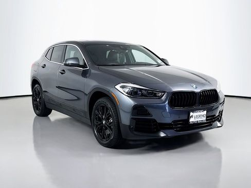 Used 2022 BMW X2 xDrive28i w/ Convenience Package AWD/4WD image 3