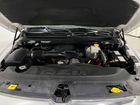 Used 2020 RAM 1500 Laramie AWD/4WD image 26