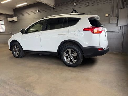 Used 2015 Toyota RAV4 XLE AWD/4WD image 2