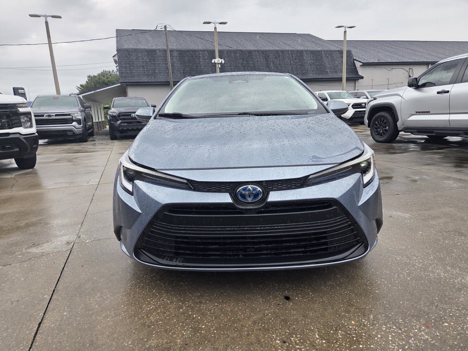 Certified 2025 Toyota Corolla LE FWD image 2
