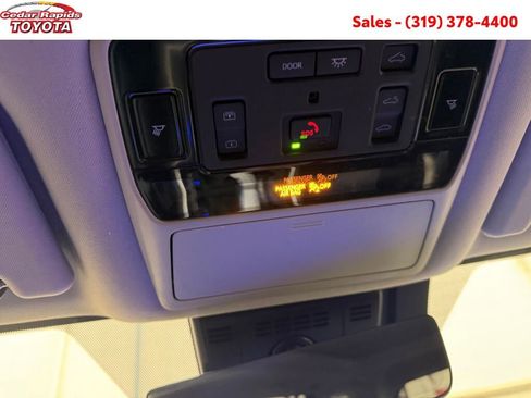 New 2026 Toyota Grand Highlander Platinum image 21