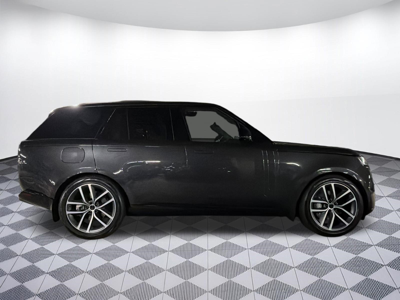 New 2026 Land Rover Range Rover SE AWD/4WD image 8