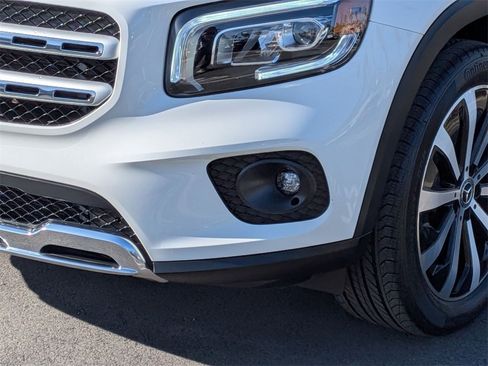 Used 2023 Mercedes-Benz GLB 250 GLB 250 image 21