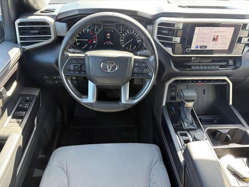 Used 2025 Toyota Tundra SR5 w/ SR5 Convenience Package AWD/4WD image 4