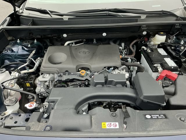 Used 2025 Toyota RAV4 XLE AWD/4WD image 24