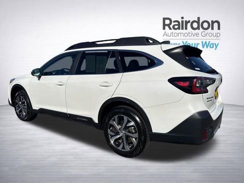 Used 2022 Subaru Outback Limited w/ Tech Package 3 image 5