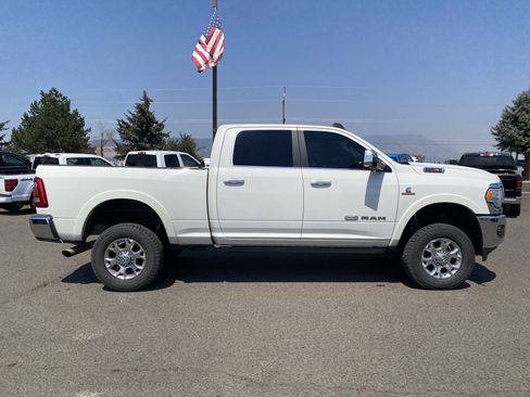 Used 2019 RAM 2500 Limited AWD/4WD image 2
