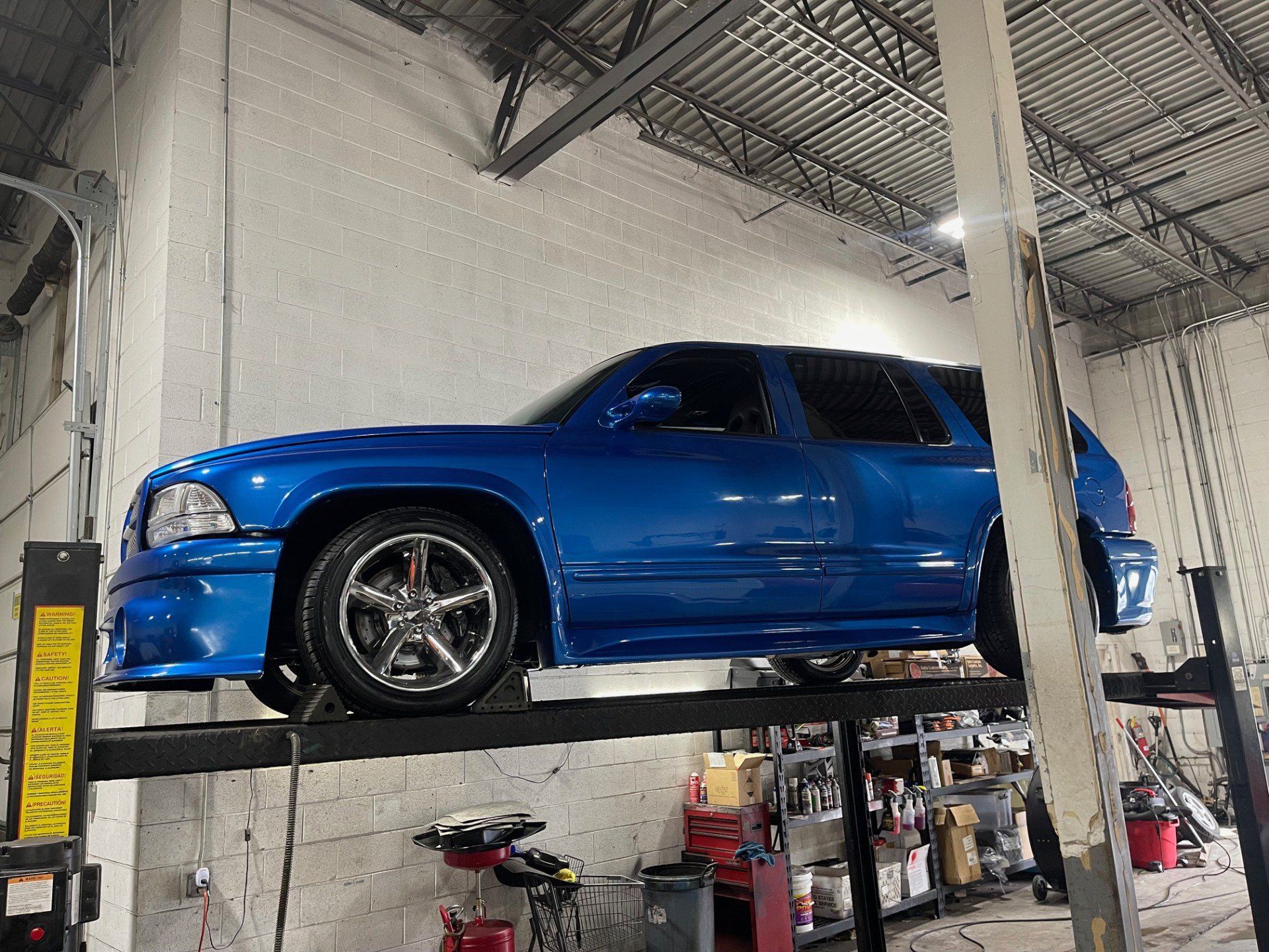 Used 1999 Dodge Durango 2WD image 84