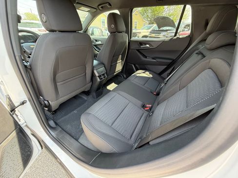 New 2026 Chevrolet Equinox LT FWD image 21