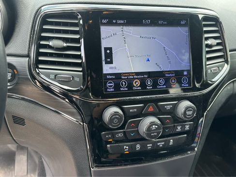 Used 2019 Jeep Grand Cherokee Limited X AWD/4WD image 13