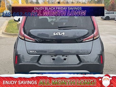 Used 2023 Kia Soul LX w/ LX Technology Package image 5