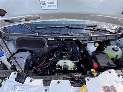 Used 2023 Ford E-Transit Medium Roof RWD image 30