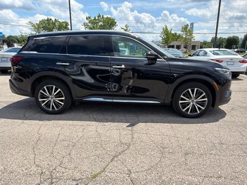 Certified 2024 INFINITI QX60 Sensory AWD/4WD image 4