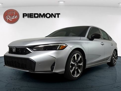 Used 2025 Honda Civic Sport Touring image 9