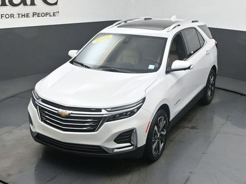 Used 2023 Chevrolet Equinox Premier image 45
