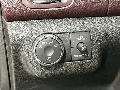 Used 2015 Buick Enclave Leather AWD/4WD image 12