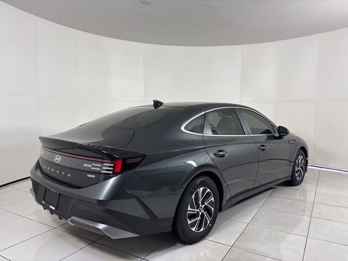 New 2026 Hyundai Sonata Blue image 5