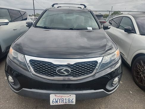 Used 2013 Kia Sorento EX w/ EX V6 Premium Pkg FWD image 2