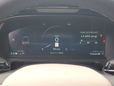 New 2026 Lincoln Corsair Premiere image 19