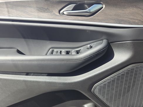 New 2026 Jeep Grand Cherokee Altitude image 18