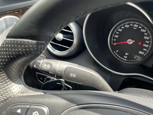 Used 2017 Mercedes-Benz C 300 4MATIC Sedan image 39