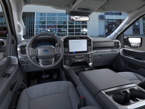 New 2026 Ford F150 XLT w/ Equipment Group 302A MID image 9