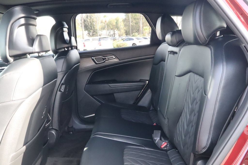 Used 2023 Kia Sportage X-Line AWD/4WD image 34