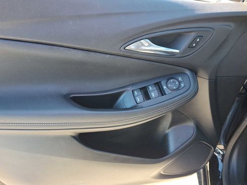 Used 2023 Buick Encore GX Select image 13