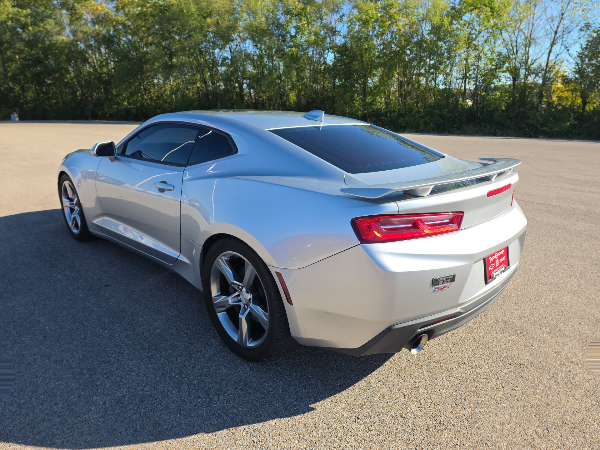 Used 2017 Chevrolet Camaro SS RWD image 6