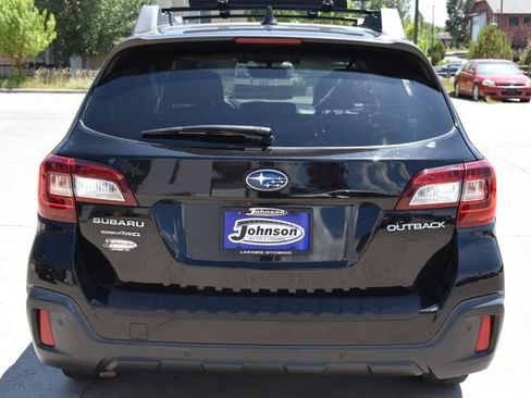 Used 2018 Subaru Outback 2.5i Limited AWD/4WD image 6