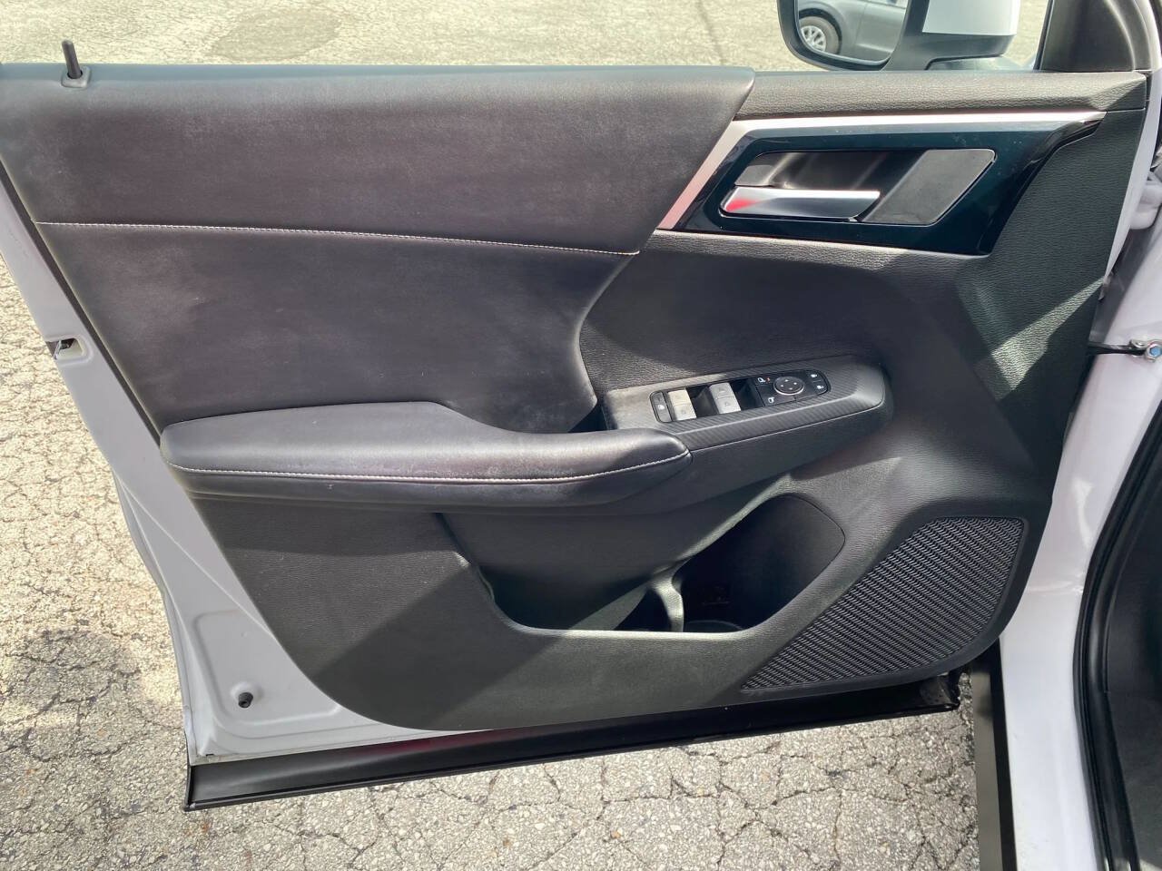 Used 2022 Mitsubishi Outlander SE AWD/4WD image 10