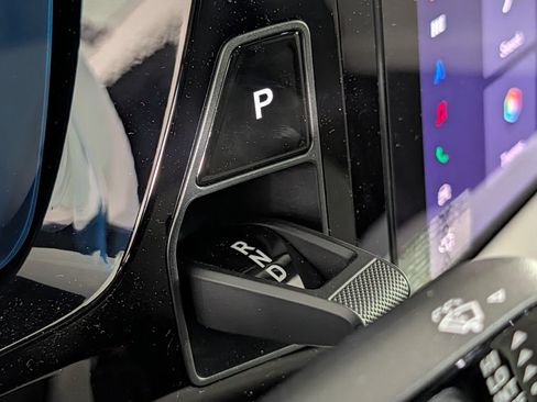 New 2026 Porsche Macan 4S Electric AWD/4WD image 35