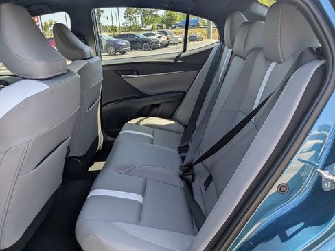 New 2026 Toyota Camry SE w/ Convenience Package FWD image 12