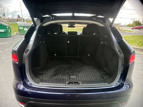 Used 2017 Jaguar F-PACE R-Sport AWD/4WD image 15